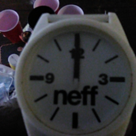 Watch - Picture 3 of 3